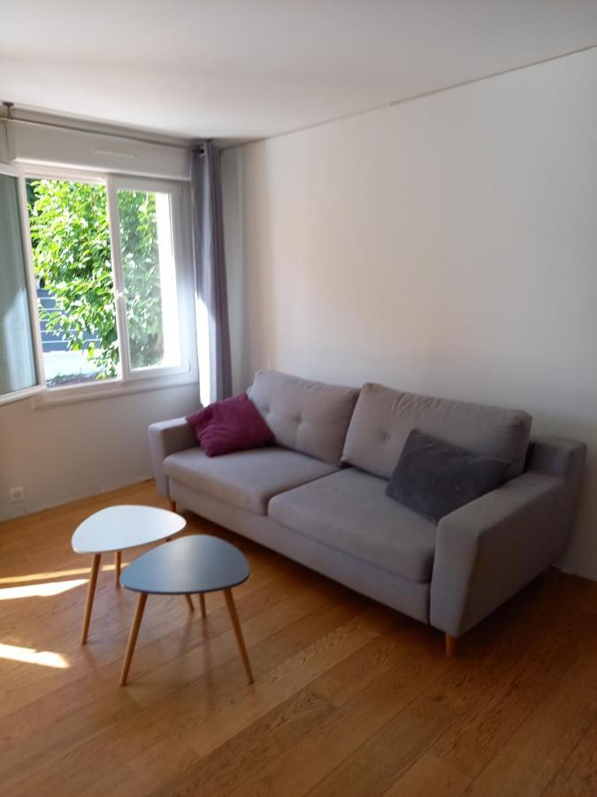 Nantes Aeroport 1-5 Couchages-Parking-Jardin 布格奈斯 外观 照片